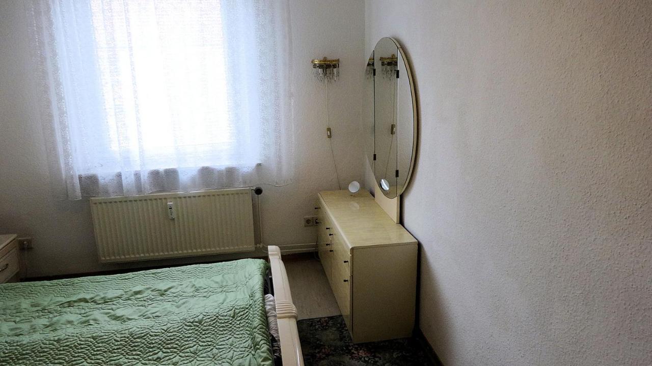 2 Single Rooms - Mittelfeld Hannover Bagian luar foto
